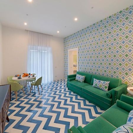 Sorrentovibes - Luxury Four Bedroom Home ภายนอก รูปภาพ